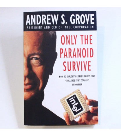 Only the Paranoid Survive libro