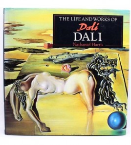 The Life and Works of Dali libro