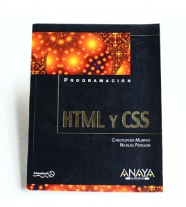 HTML y CSS / HTML and CSS...